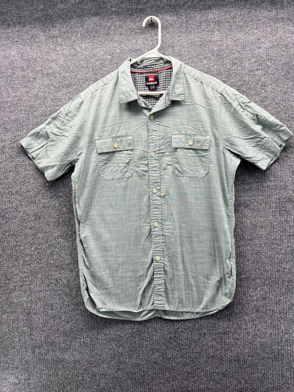 Quiksilver Shirt Men Large Green Solid Short Sleeve Button Up Woven Pockets